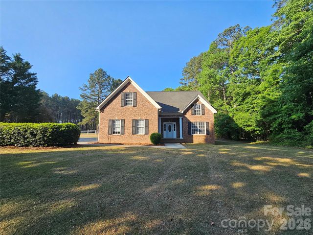 2843 Lakeshore Drive, Chester, SC 29706