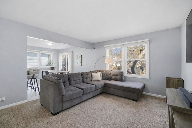 766 Michigan Avenue, South Elgin, IL 60177