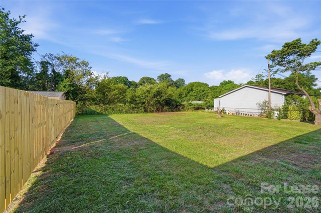 1019 Carmel Drive, Gastonia, NC 28056