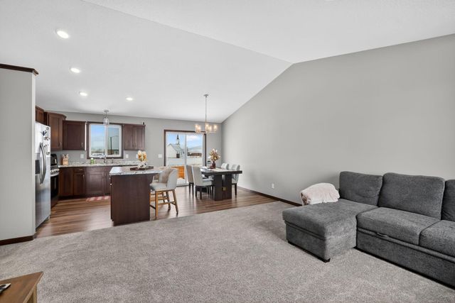 751 South Street, Paynesville, MN 56362