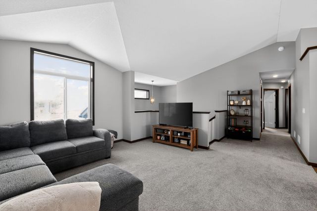 751 South Street, Paynesville, MN 56362