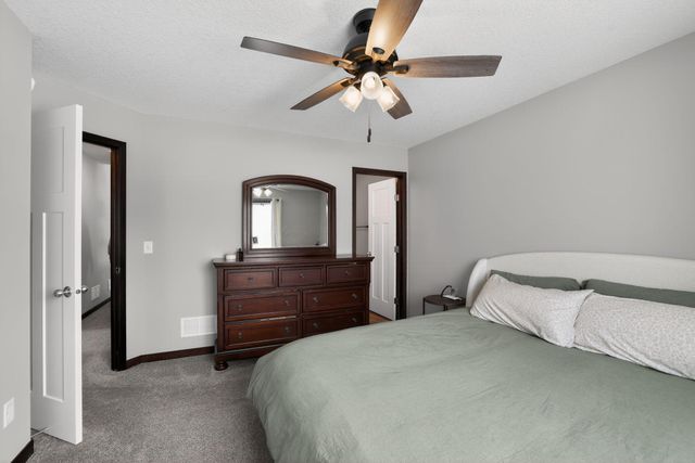 751 South Street, Paynesville, MN 56362