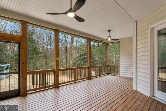 100 LAKEWOOD DR, Williamsburg, VA 23185