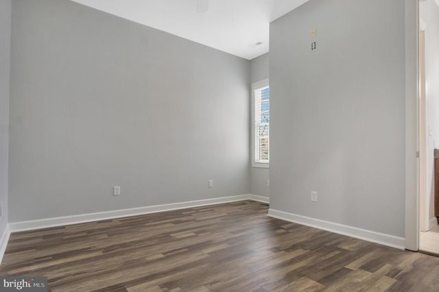 100 LAKEWOOD DR, Williamsburg, VA 23185