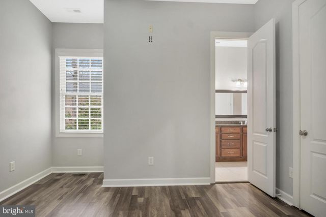 100 LAKEWOOD DR, Williamsburg, VA 23185