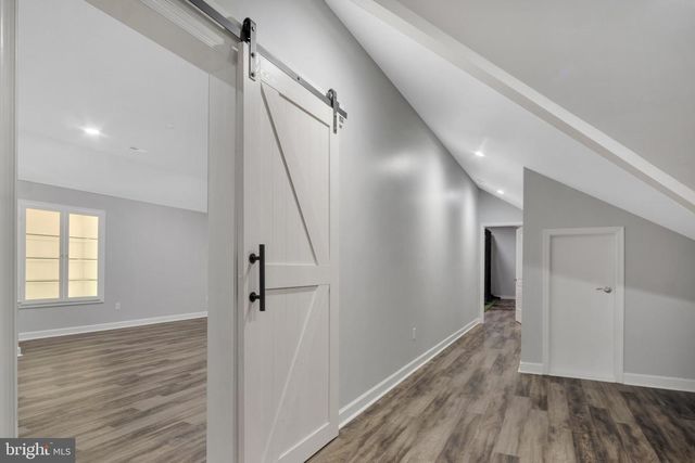 100 LAKEWOOD DR, Williamsburg, VA 23185