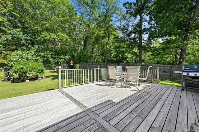 480 Sleepy Hollow Drive, Shirley, NY 11967
