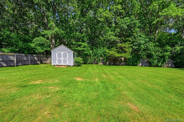 480 Sleepy Hollow Drive, Shirley, NY 11967