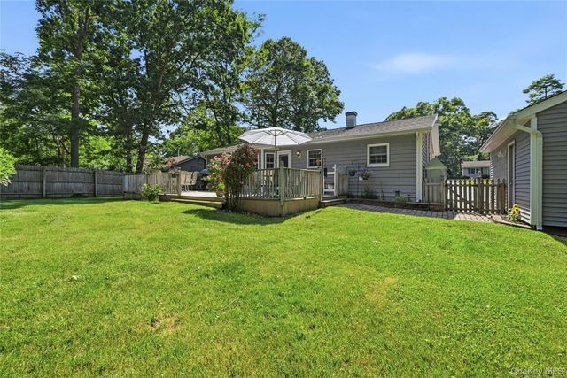 480 Sleepy Hollow Drive, Shirley, NY 11967