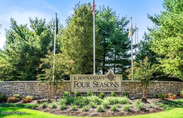 101 Huntington Drive, Jackson, NJ 08527