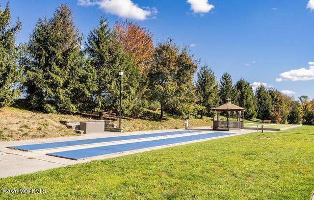 101 Huntington Drive, Jackson, NJ 08527