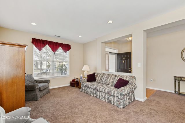 101 Huntington Drive, Jackson, NJ 08527