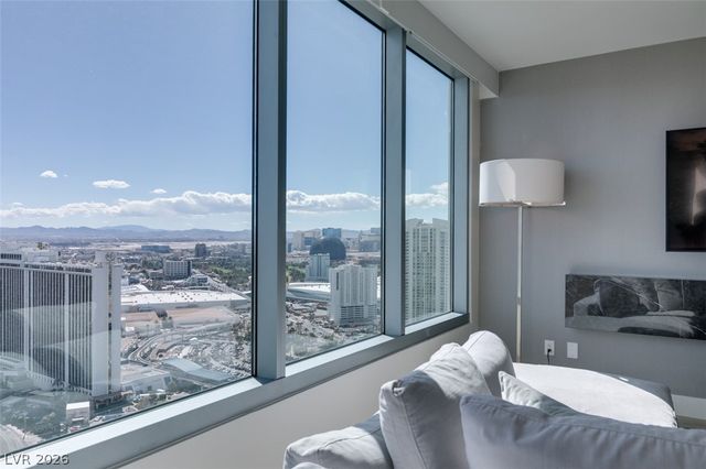 322 Karen Avenue 3902, Las Vegas, NV 89109