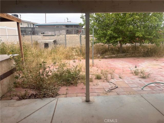 917 E Virginia, Barstow, CA 92311