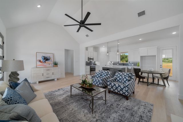 320 Monument Place, Reno, TX 76020