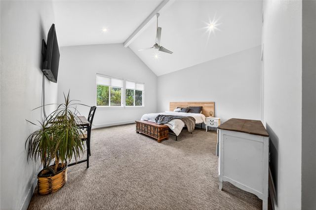 21002 Brewer LN, Lago Vista, TX 78645