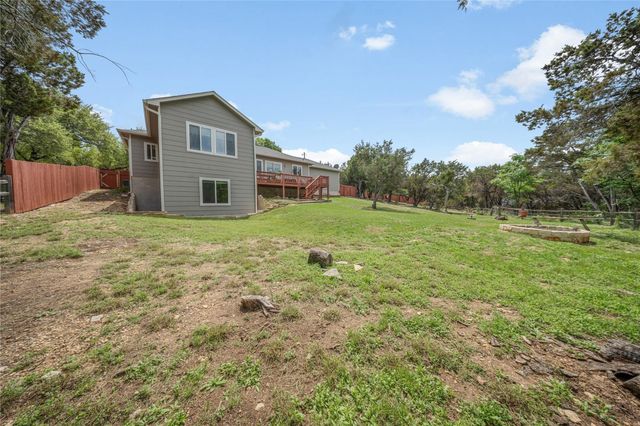 21002 Brewer LN, Lago Vista, TX 78645