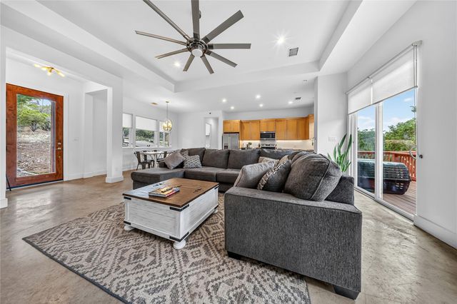 21002 Brewer LN, Lago Vista, TX 78645