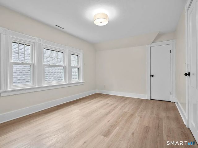 821 State Street 3, New Haven, CT 06511