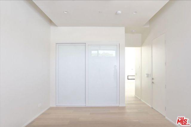 1033 Grant Street, Santa Monica, CA 90405