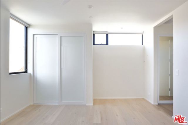 1033 Grant Street, Santa Monica, CA 90405