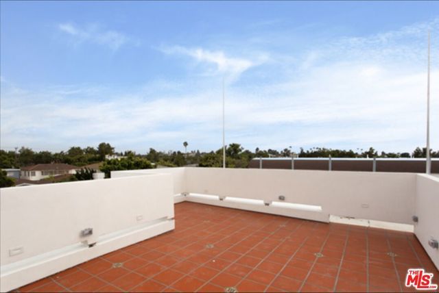 1033 Grant Street, Santa Monica, CA 90405