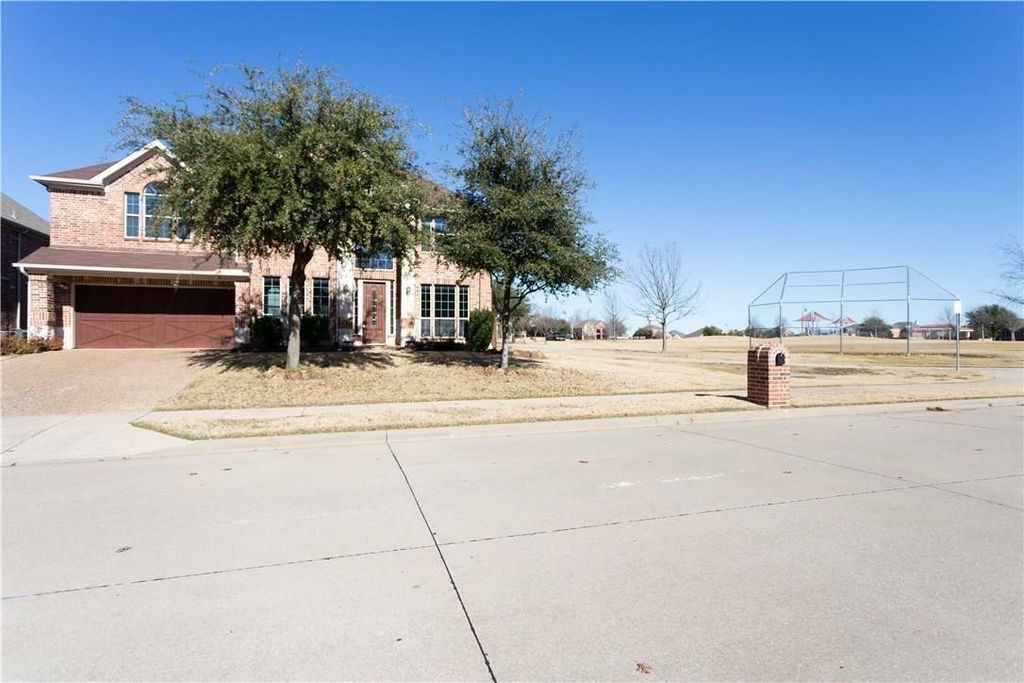 10028 Promontory Drive, Frisco, TX 75035