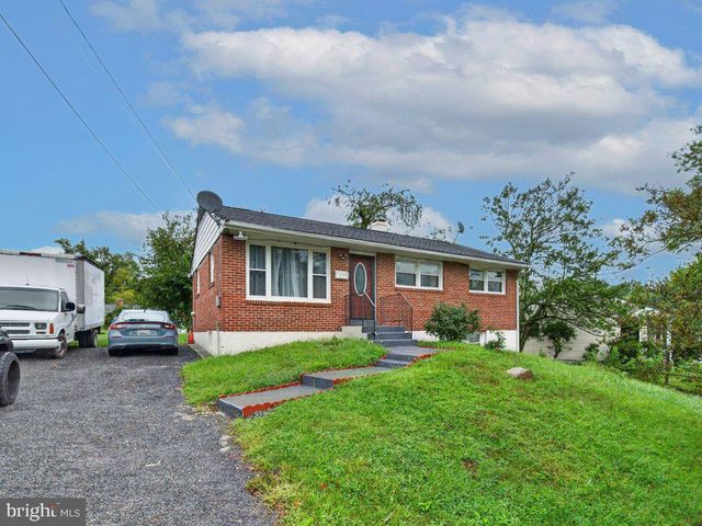 111 PEPPER MILL DR, Capitol Heights, MD 20743