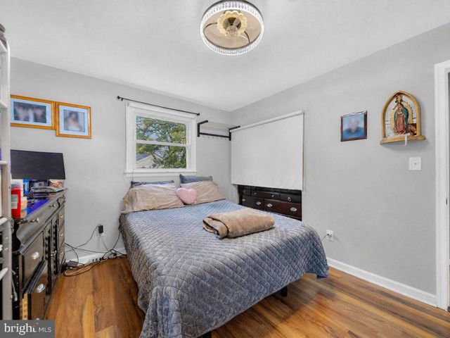 111 PEPPER MILL DR, Capitol Heights, MD 20743