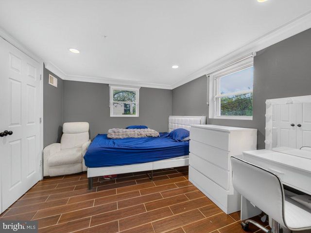 111 PEPPER MILL DR, Capitol Heights, MD 20743