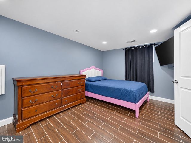 111 PEPPER MILL DR, Capitol Heights, MD 20743