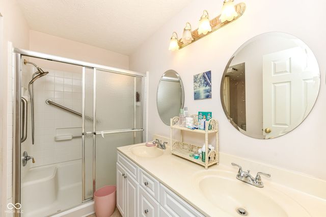 8875 Gerking Court, Indianapolis, IN 46256