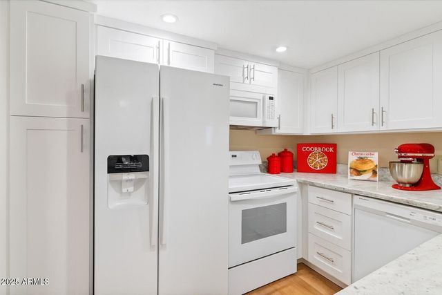 6533 N 7TH Avenue 34, Phoenix, AZ 85013