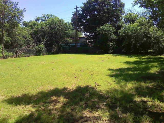1923 HINES BOULEVARD, Wichita Falls, TX 76301