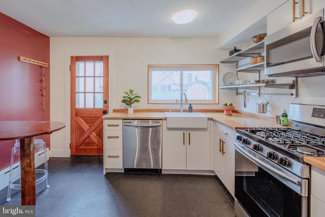 2548 E NORRIS ST, Philadelphia, PA 19125