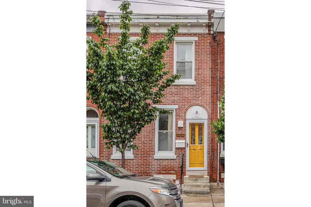 2548 E NORRIS ST, Philadelphia, PA 19125