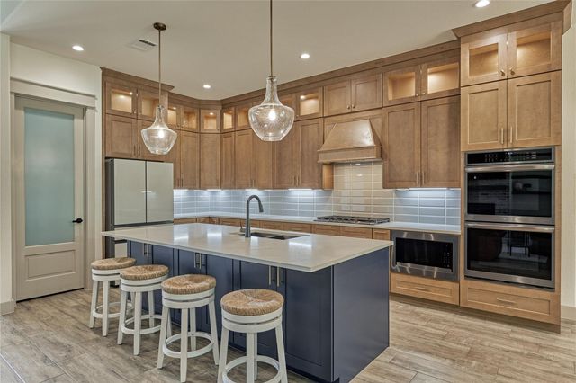 8319 Monarch Court, Montgomery, TX 77316