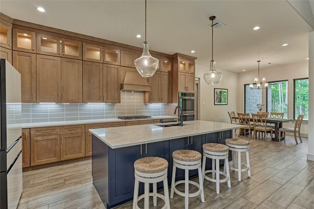 8319 Monarch Court, Montgomery, TX 77316