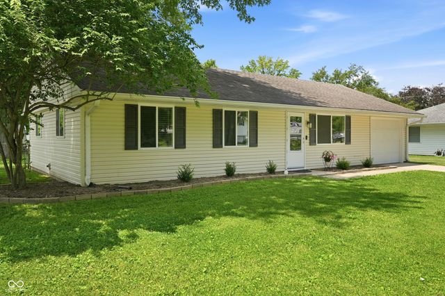 1254 Cherryfield Lane, Greenwood, IN 46142