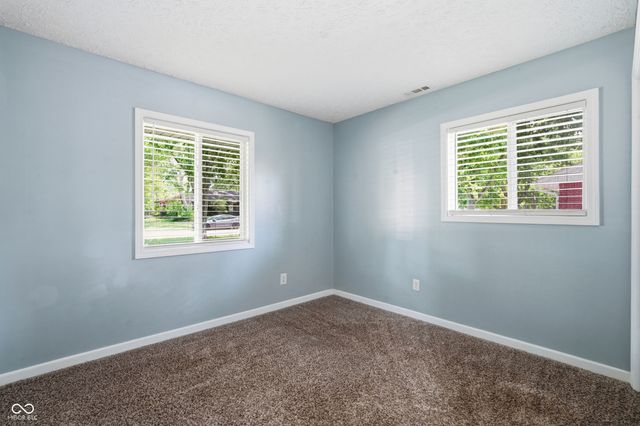 1254 Cherryfield Lane, Greenwood, IN 46142