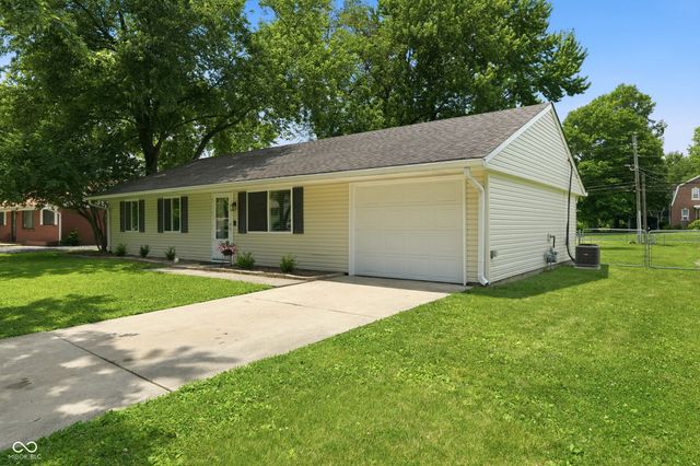 1254 Cherryfield Lane, Greenwood, IN 46142