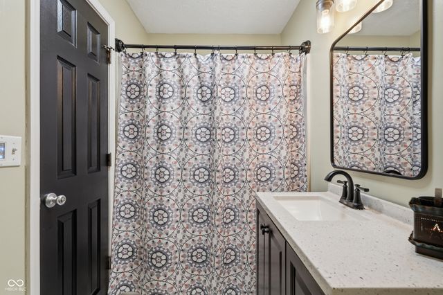 1254 Cherryfield Lane, Greenwood, IN 46142