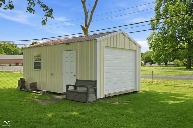 1254 Cherryfield Lane, Greenwood, IN 46142