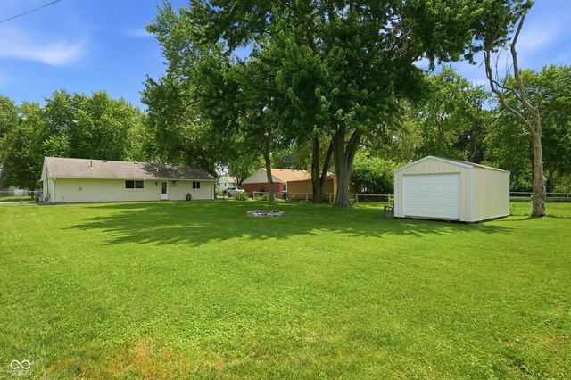1254 Cherryfield Lane, Greenwood, IN 46142