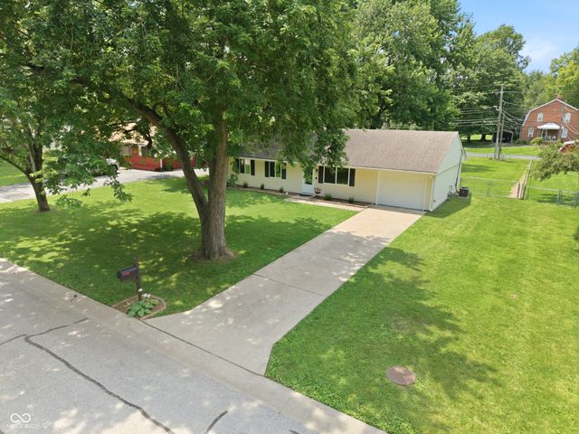 1254 Cherryfield Lane, Greenwood, IN 46142