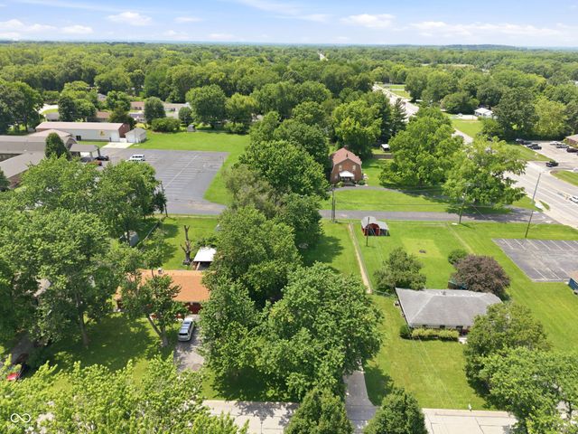 1254 Cherryfield Lane, Greenwood, IN 46142