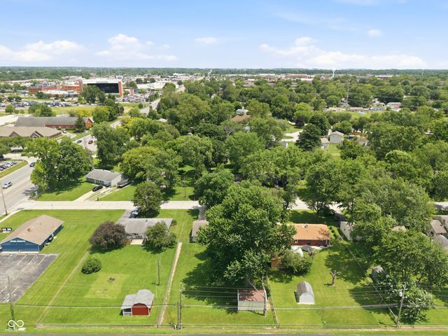 1254 Cherryfield Lane, Greenwood, IN 46142