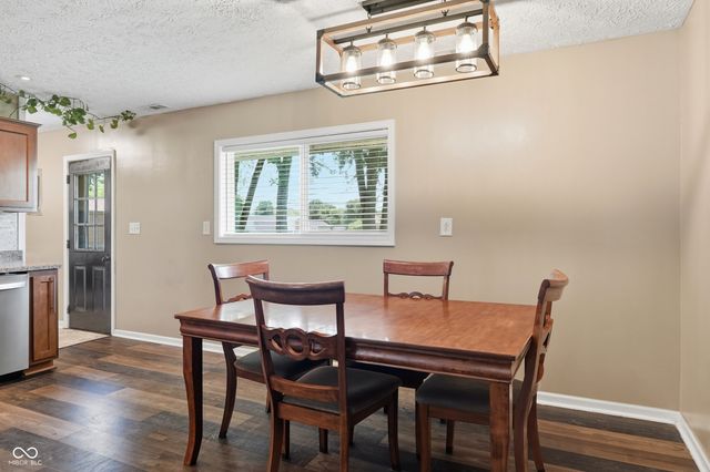 1254 Cherryfield Lane, Greenwood, IN 46142