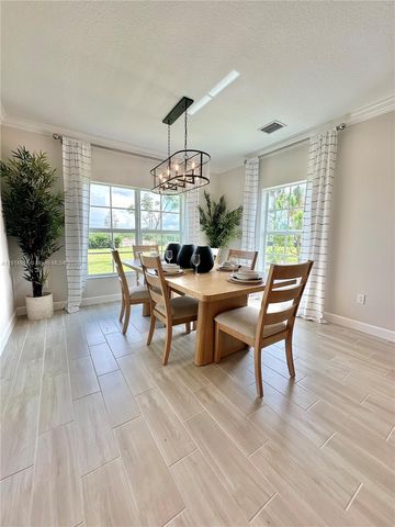 19689 Whispering Creek Rd, Loxahatchee, FL 33470