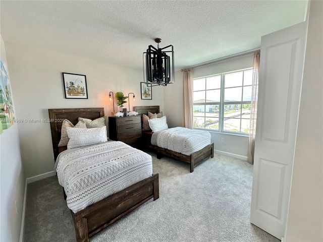 19689 Whispering Creek Rd, Loxahatchee, FL 33470